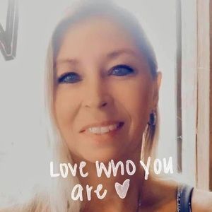 Meet your Posher, Sandy